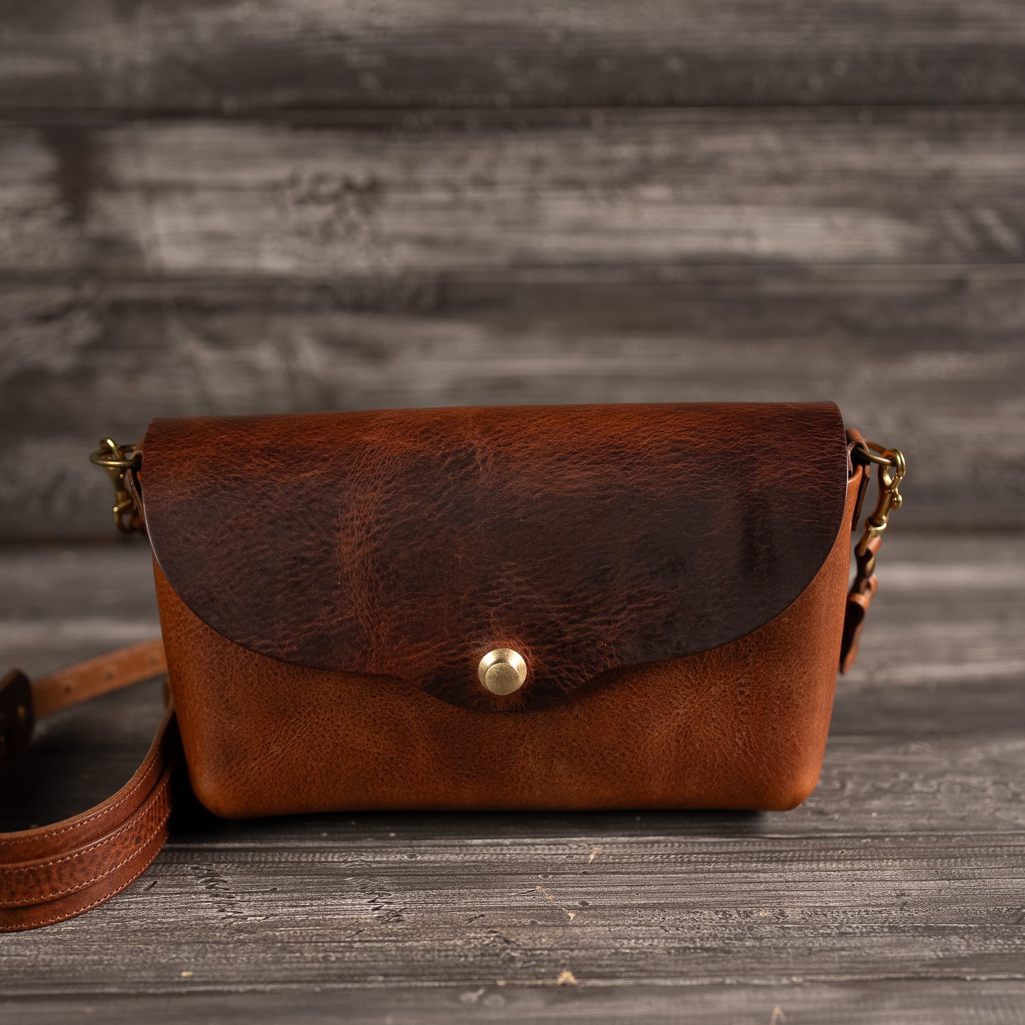 German hook pouch large