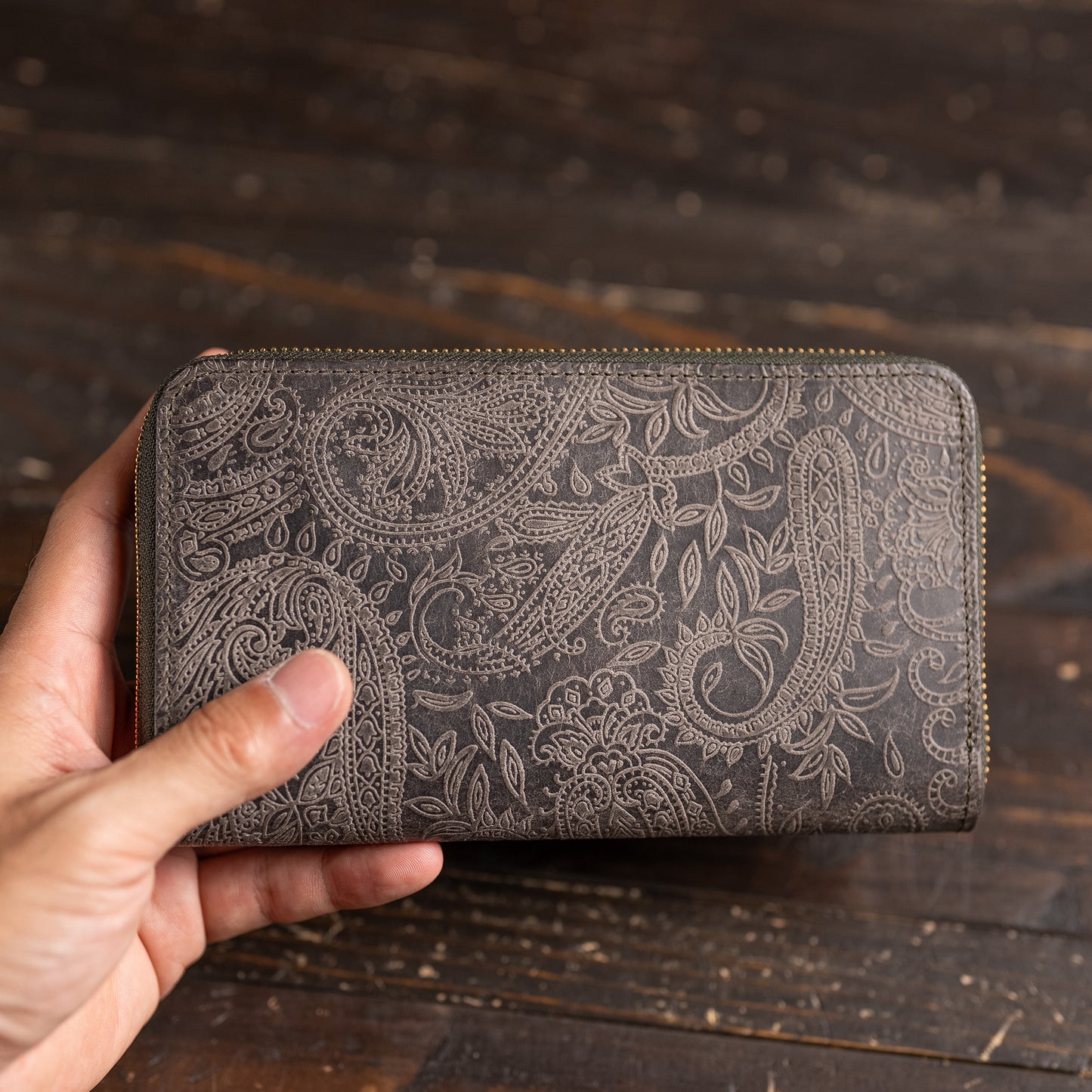 ラウンドジップ:【Paisley】