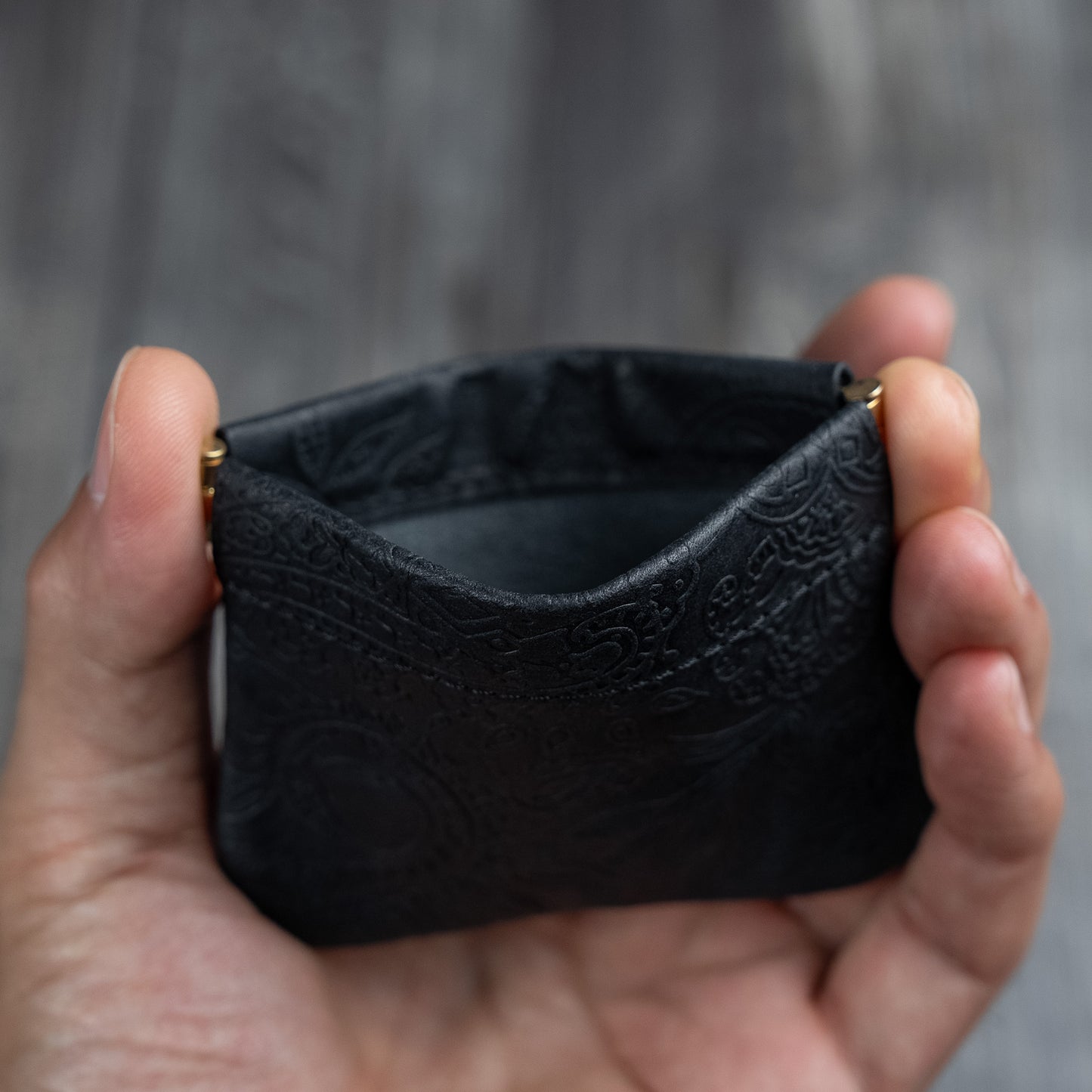 Spring Mouth Coin Case: 【Paisley】