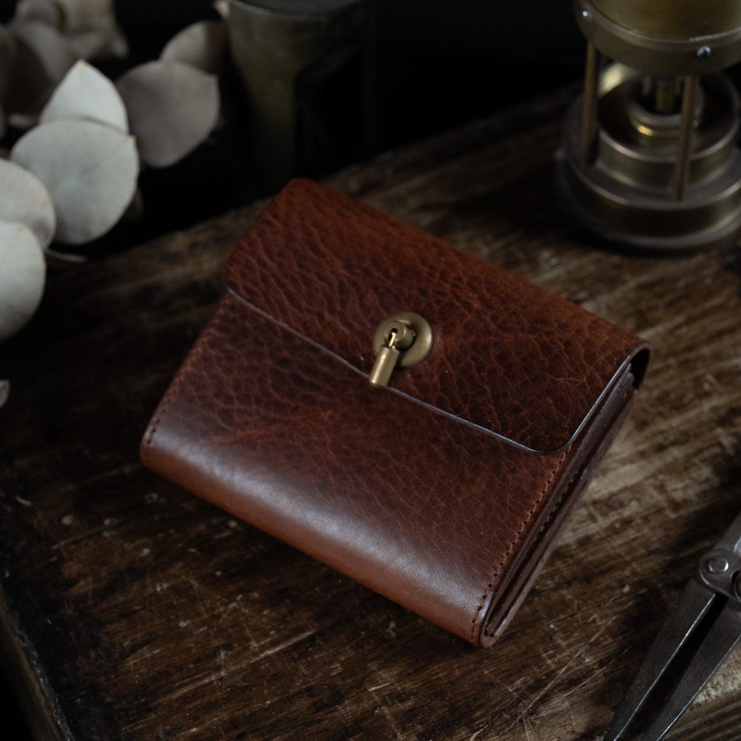 Knocker【eyelet wallet】