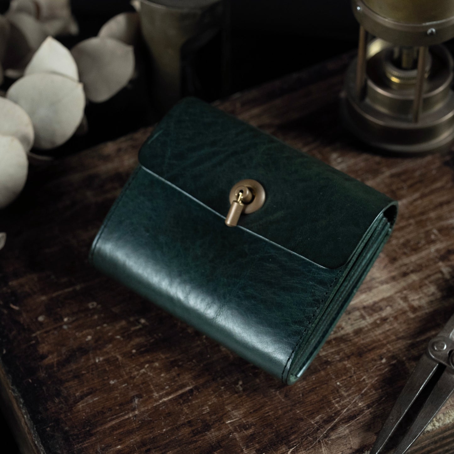 Knocker【eyelet wallet】