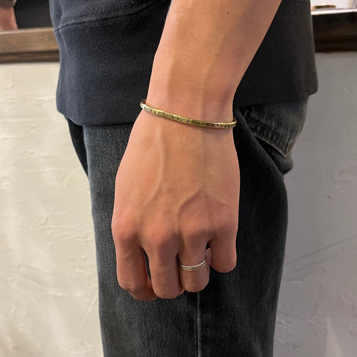 Brass Bangle -hinoki-