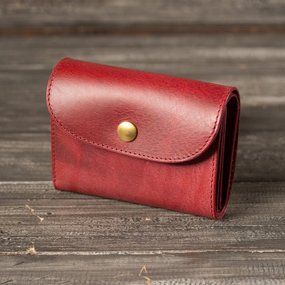 Dreifach gefaltete Brieftasche
