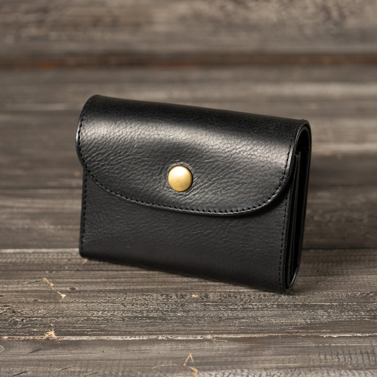Dreifach gefaltete Brieftasche