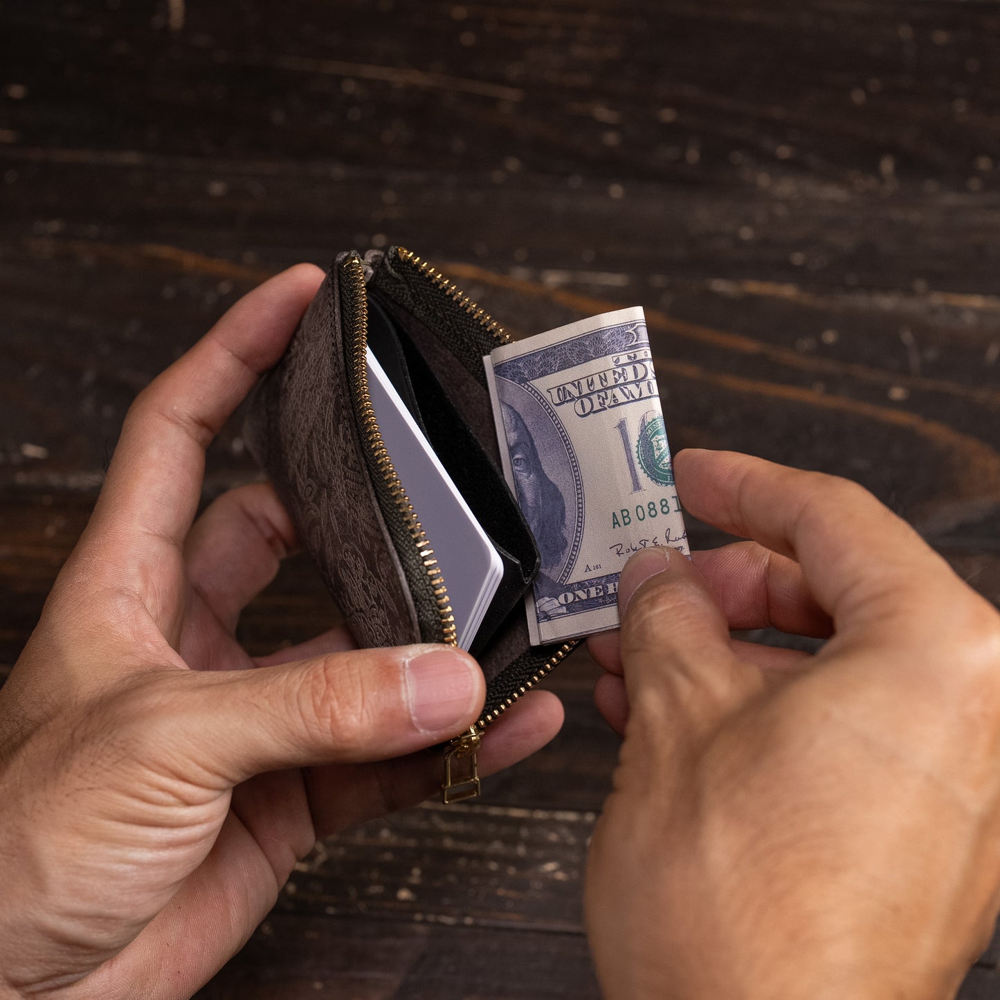 Mini Wallet: [Paisley]