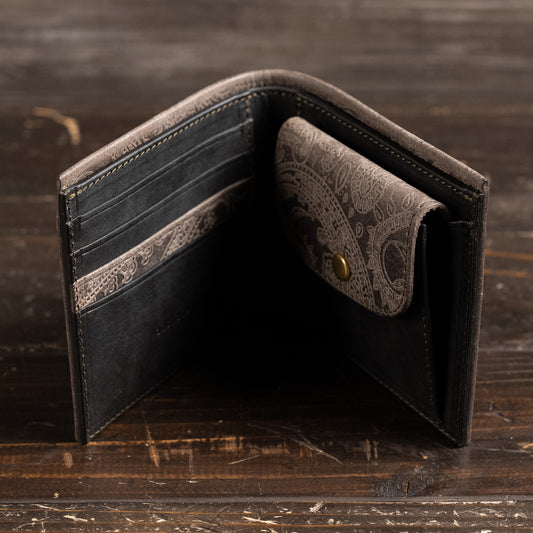 Half Wallet B (Button): [Paisley]